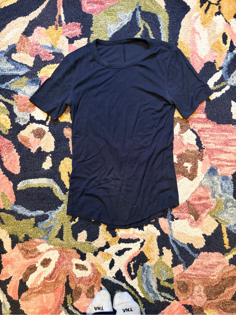 Lululemon Hold Tight Women’s Black Short-Sleeve Crew Neck Tee